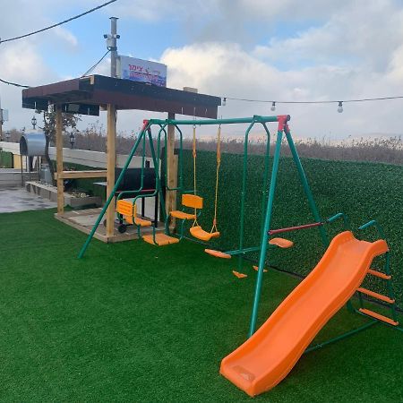 מפגש הדובדבן Apartment Buq'ata Ngoại thất bức ảnh