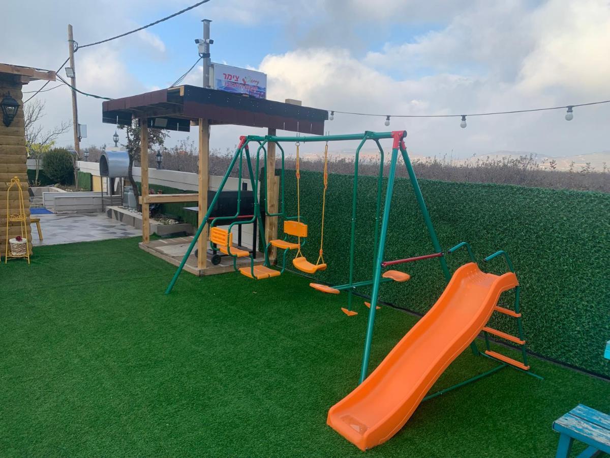 מפגש הדובדבן Apartment Buq'ata Ngoại thất bức ảnh